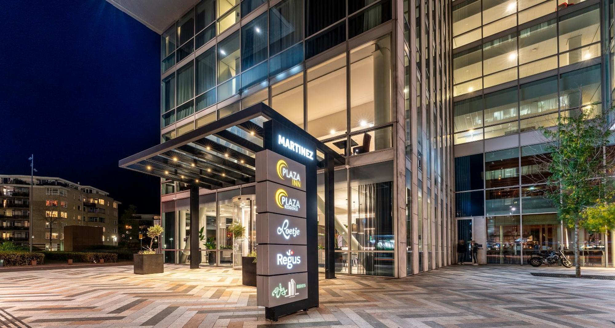 Plaza Premium آلميره المظهر الخارجي الصورة