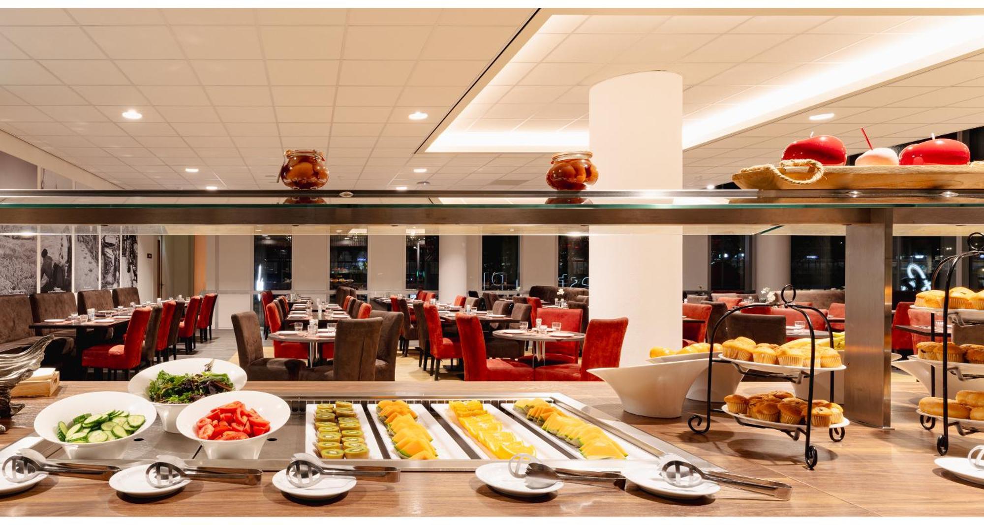 Plaza Premium آلميره المظهر الخارجي الصورة